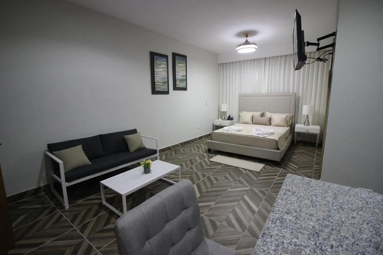 Hotel Monarca Higuey