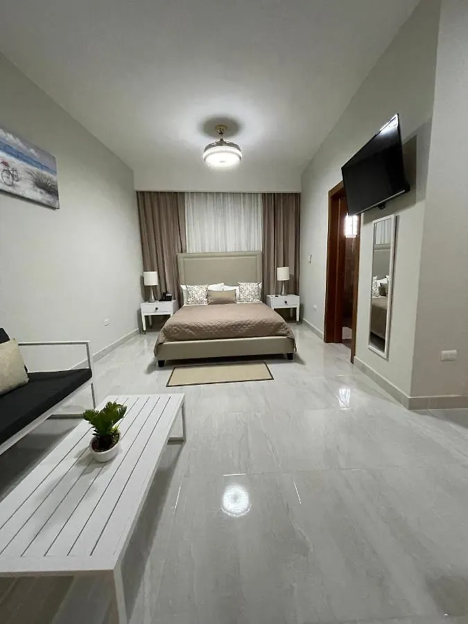 Hotel Monarca Higuey 0*,  Den Dominikanske Republik